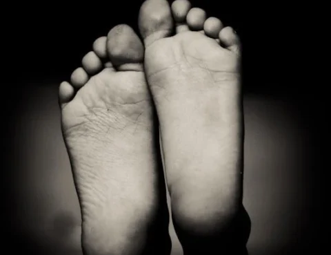 growing feet as we age bigger feet